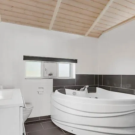 Sj301-hejls-teglgardsvej-3 Holiday home *